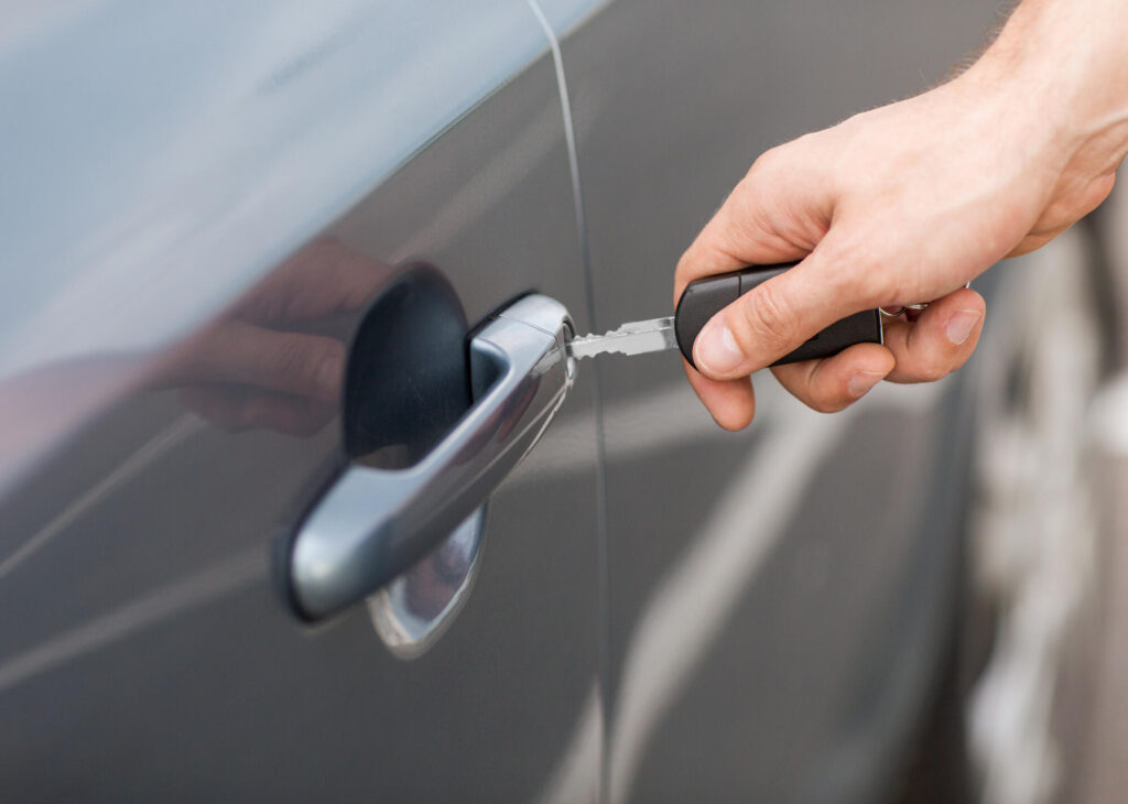 vehicle locksmith