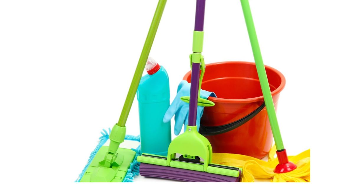 LEASE CLEANING
