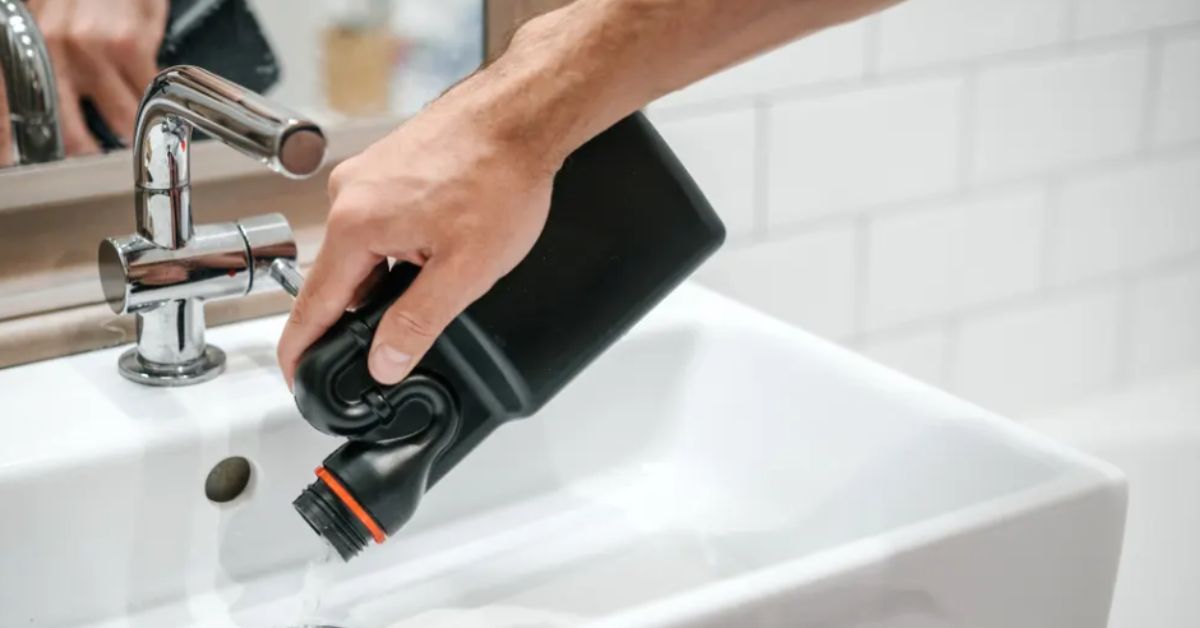 CHEMICAL CLEANERS