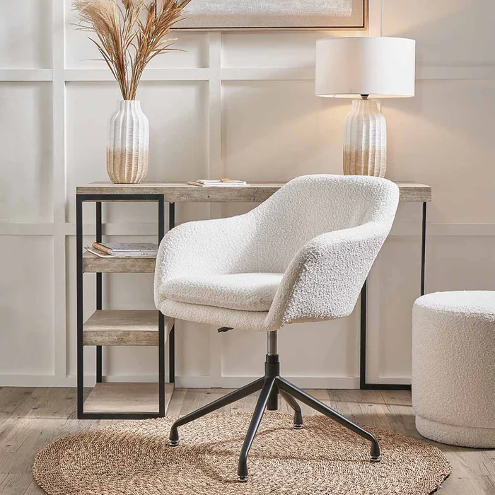 Metal Chairs in Modern Interior Design