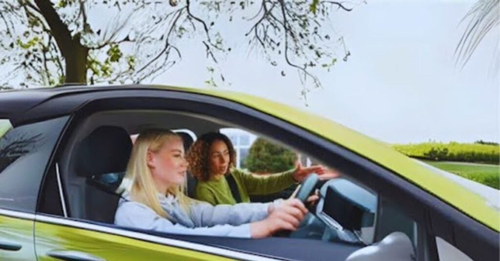 FEMALE DRIVING INSTRUCTOR