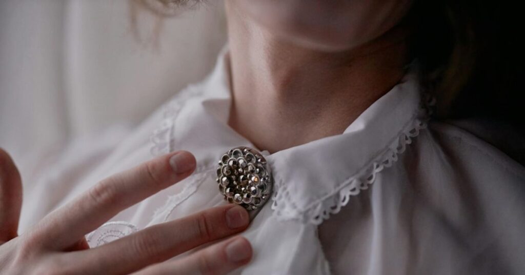 The One Jewelry Trend Everyone’s Talking About