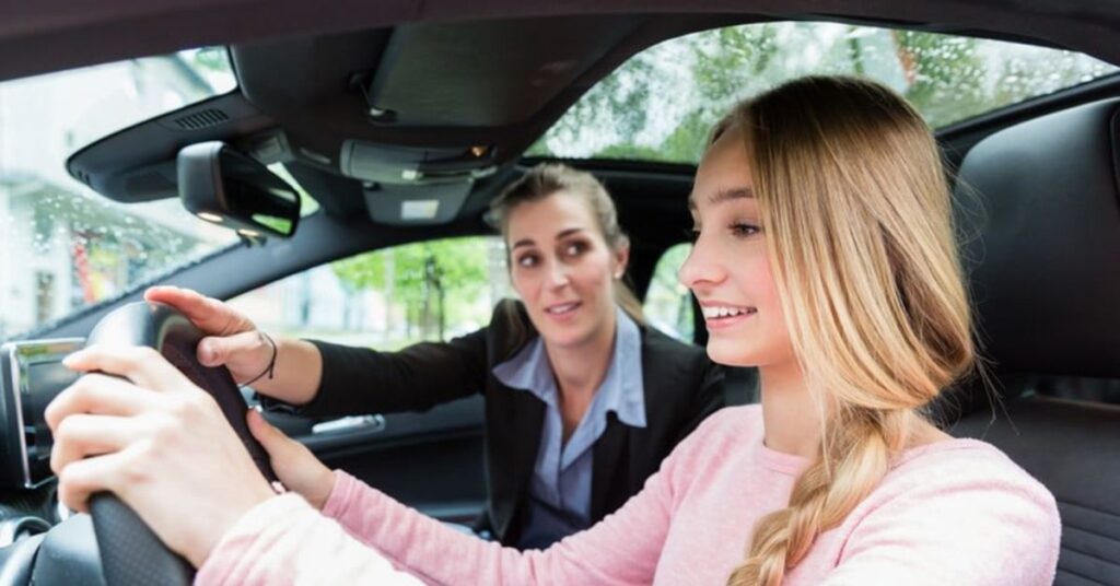 FEMALE DRIVING INSTRUCTORS IN BIRMINGHAM