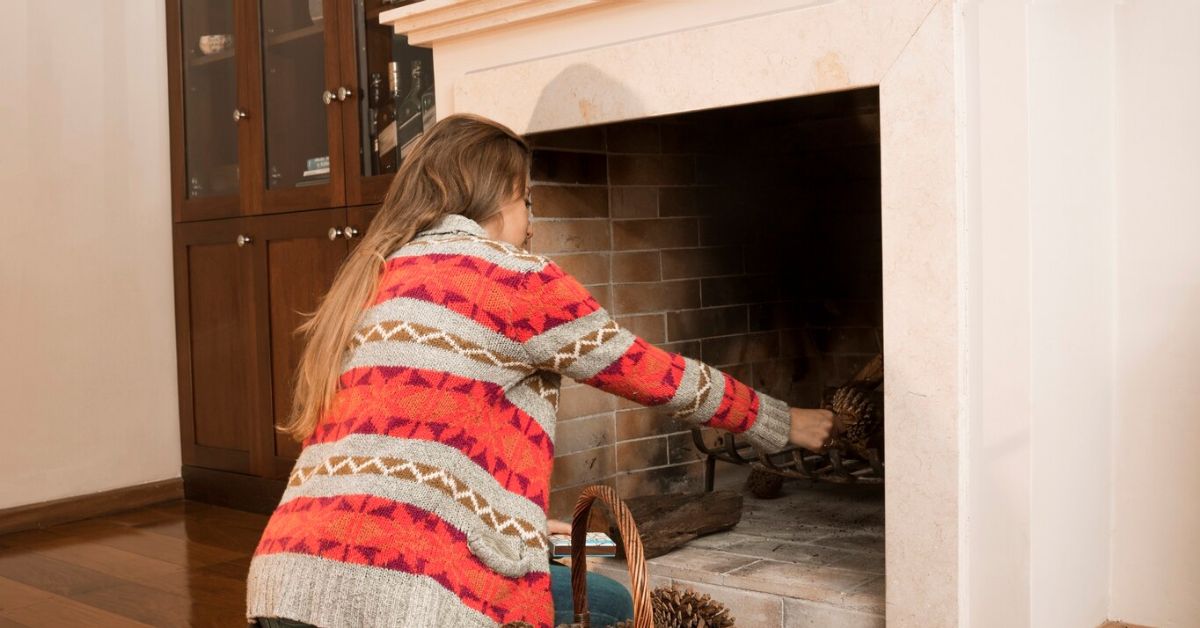 CLEAN A CHIMNEY