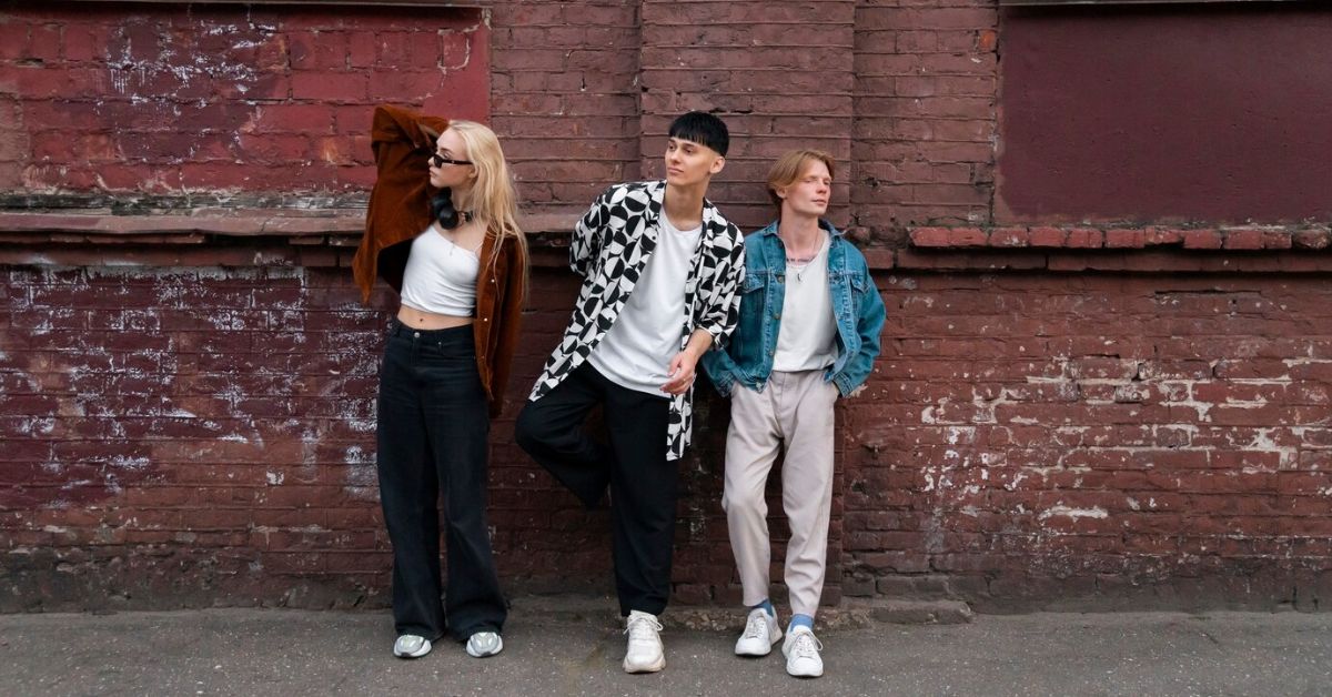 STREETWEAR
