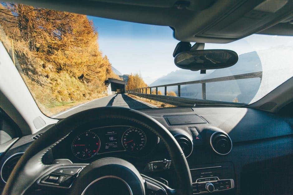 Maintaining Your Car's Glass