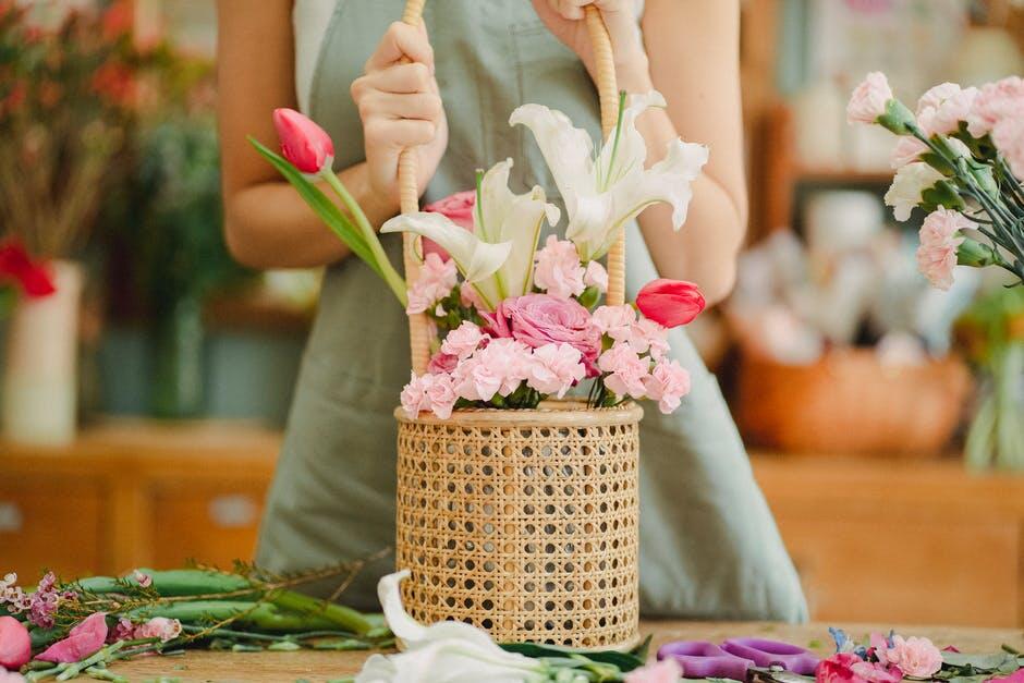 Trendsetters: Innovations in Floral Arrangements for Artistic Spaces