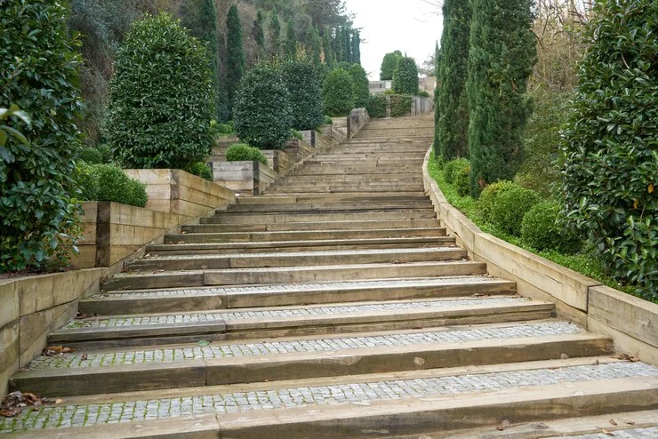 Stone step treads