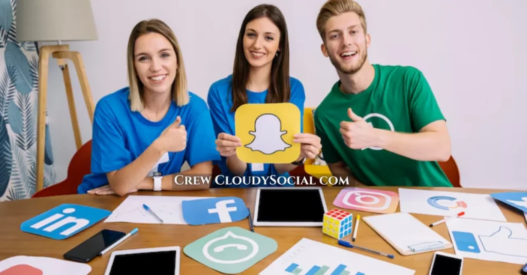 Crew CloudySocial com
