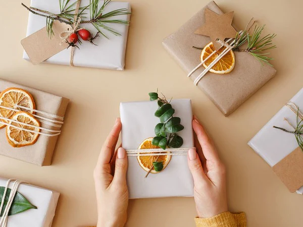 31 Eco Friendly Gift Ideas for Conscious Giving