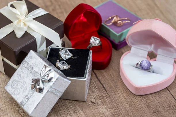 Custom printed jewelry boxes