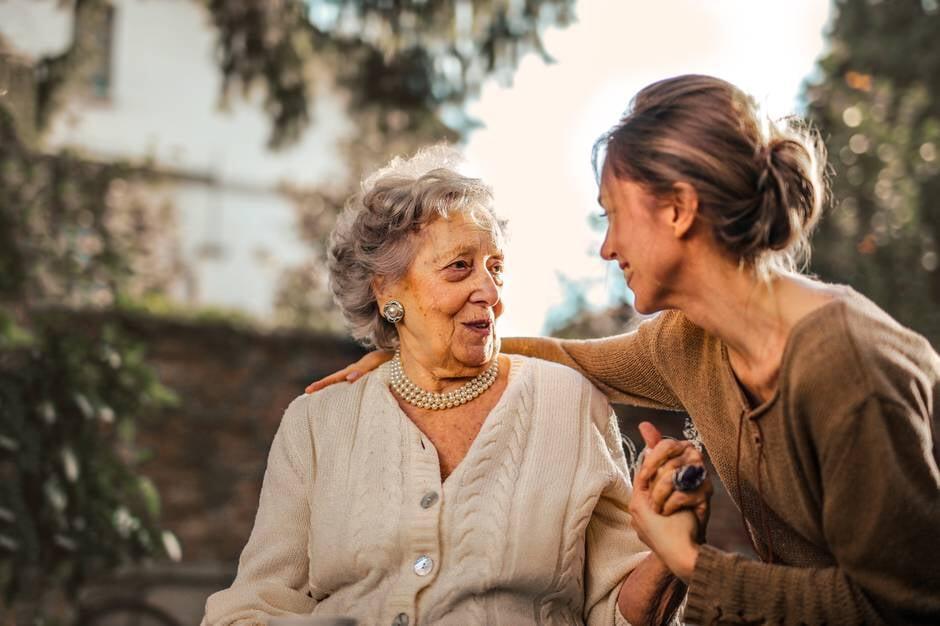 Empowering Seniors: Effective Coping Strategies for Healthier Aging