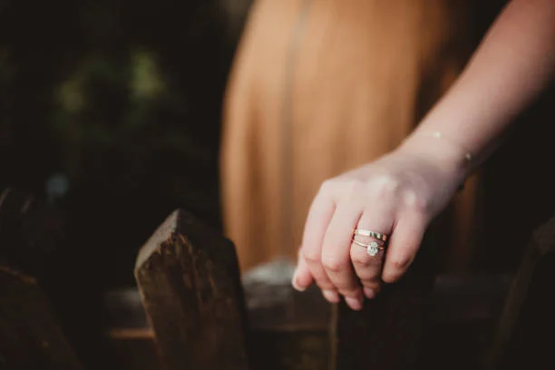 Custom Gold Engagement Rings