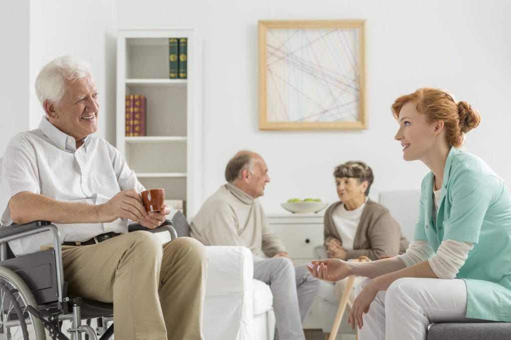 Comparing Living Options for Quality Elderly Care