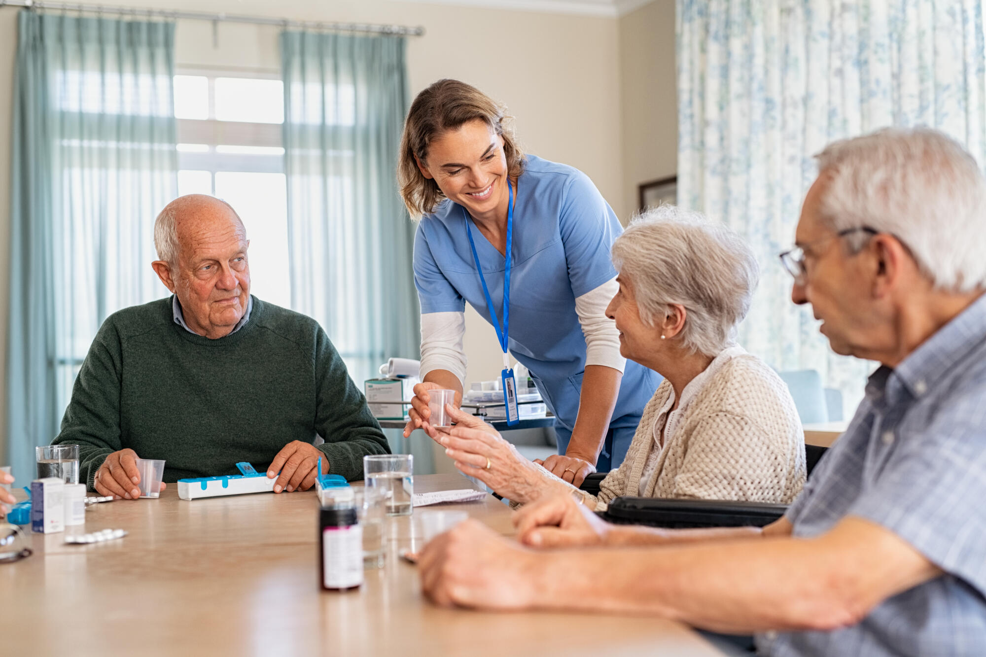How Retirement Communities Support Seniors with Medical Needs