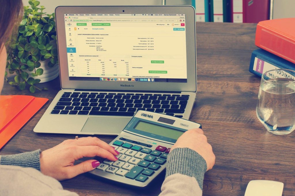 Professional Bookkeeping Services: Accuracy and Efficiency