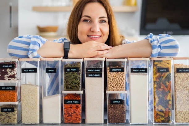 Kitchen storage containers
