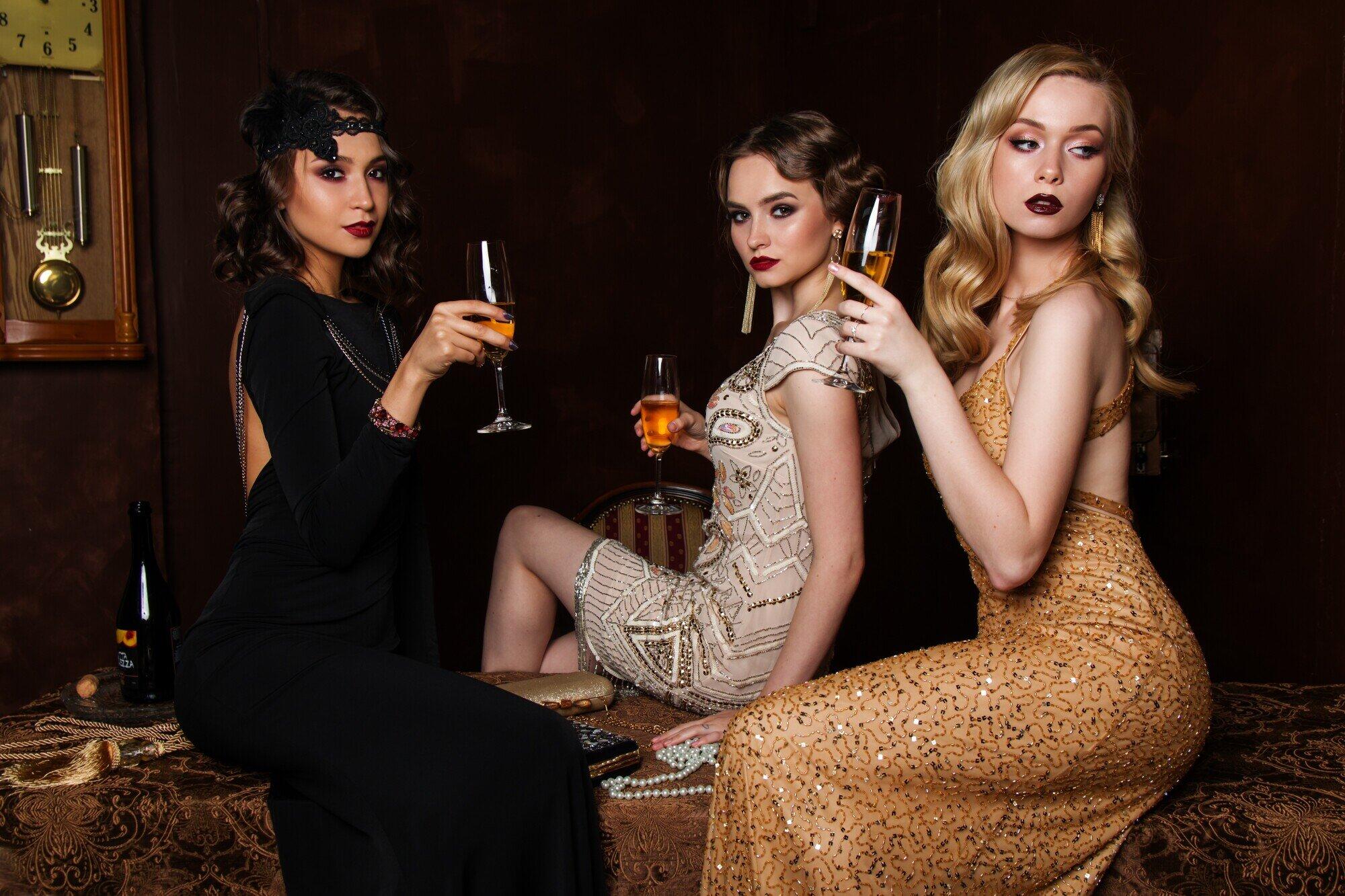 Vintage Dress Collection: Unique Looks with Lasting Charm