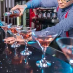 How to become a professional bartender