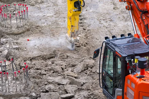 hydraulic breakers