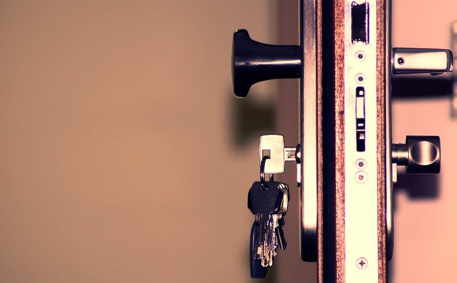Keep Your Home Secure with Trusted Residential Locksmiths