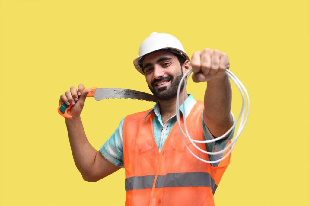 Essential Skills Every Aspiring Electrician Should Master