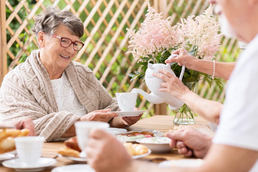 Explore Tasty and Nutritious Meals for Assisted Living Residents