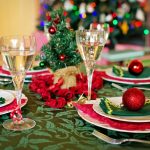 Creating the Perfect Holiday Dinner Table: A Fusion of Art and Cuisine