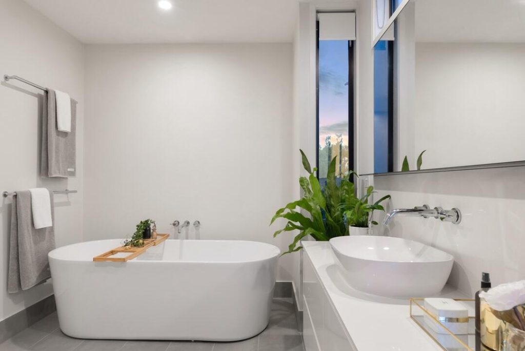 Modern Bath Upgrades That Elevate Everyday Comfort