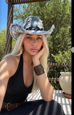 PixPretty AI Photo Editor