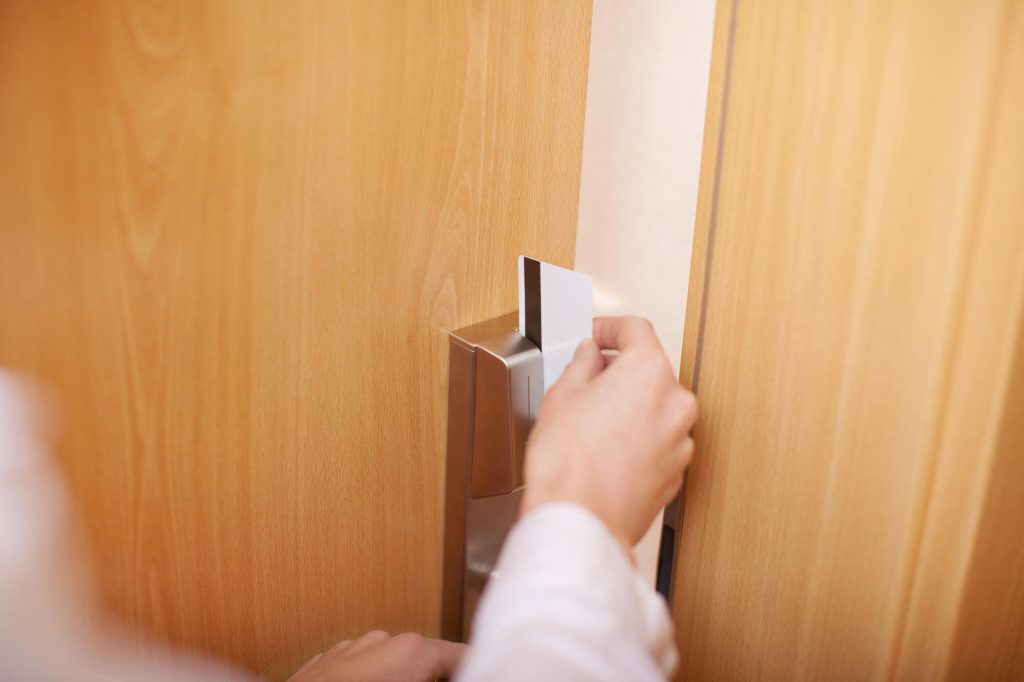 4 Ways Access Control Technologies Enhance Workplace Security