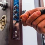 Emergency locksmith services