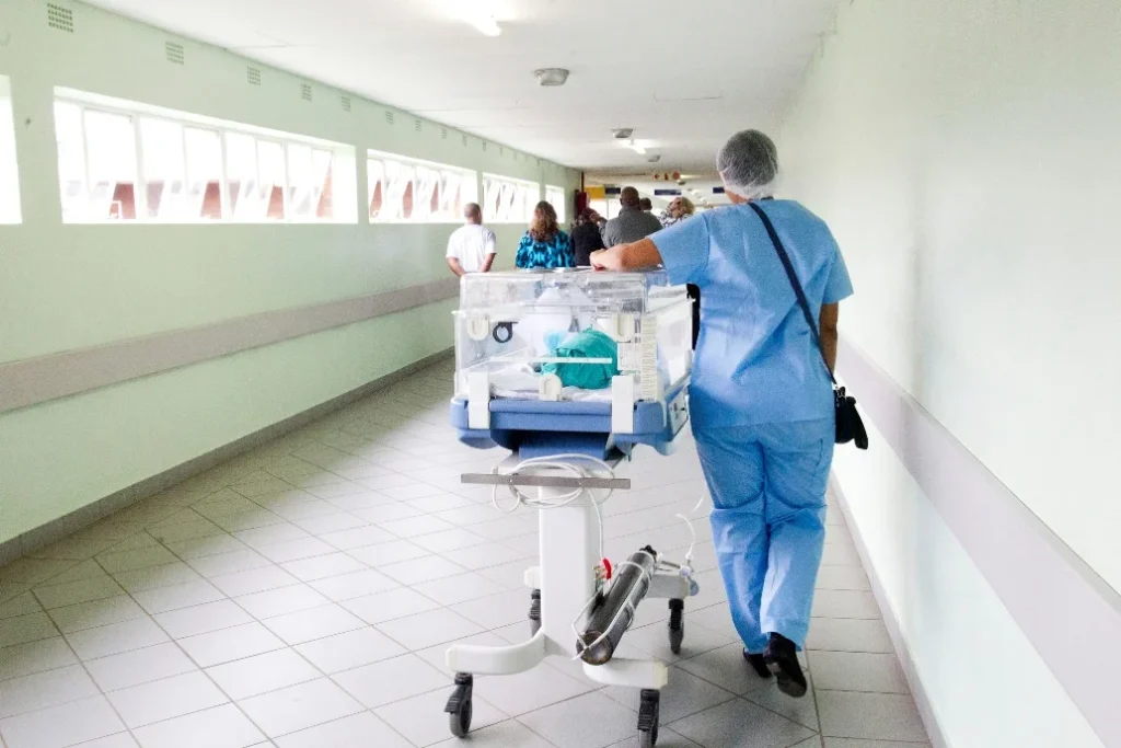 Nurses Can Pursue Leadership