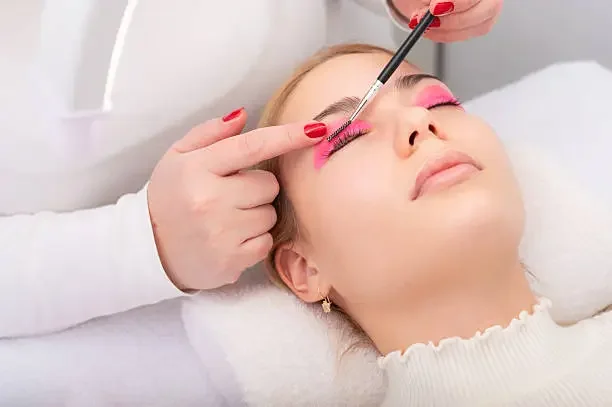 Brow waxing vs brow lamination