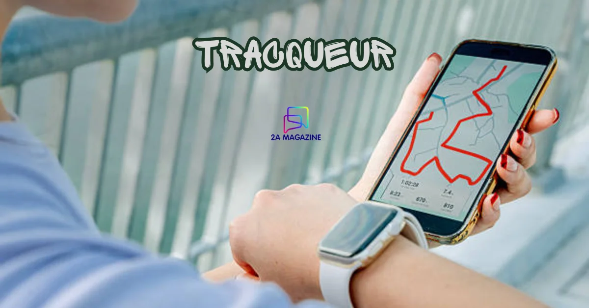 A compact GPS tracqueur device used for real-time location tracking of vehicles and assets