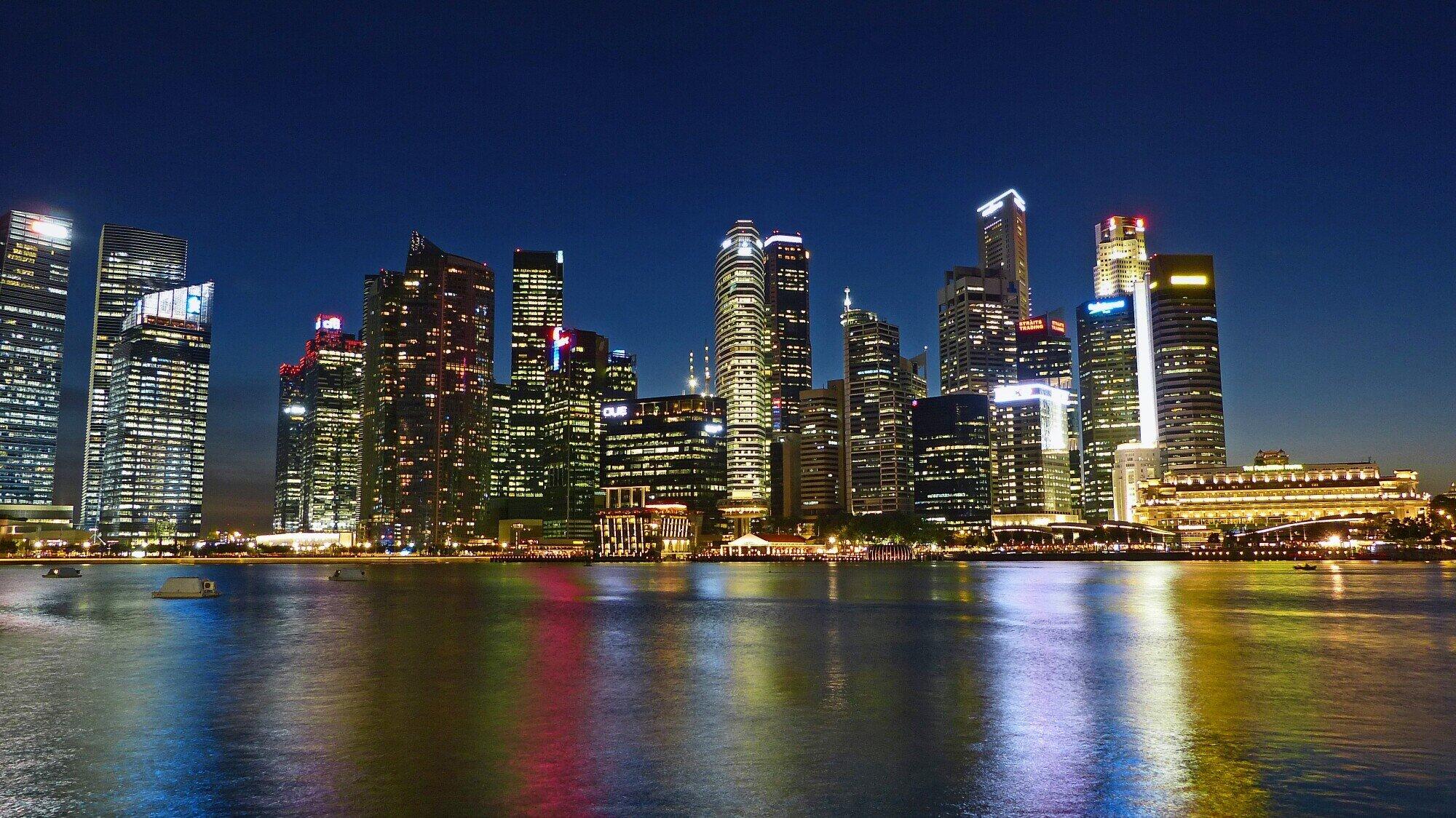 Financial Hubs & Urban Design: Shaping Modern Cityscapes