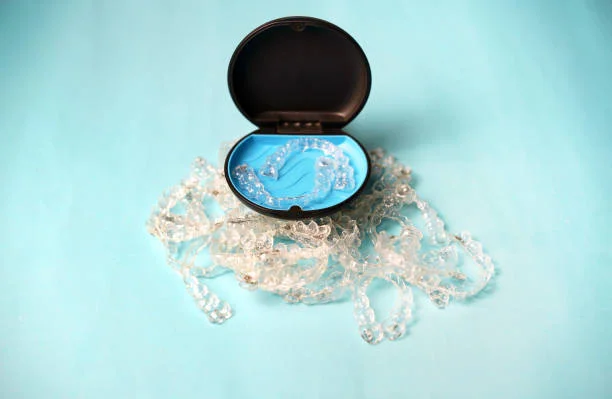 Invisalign retainer accessories