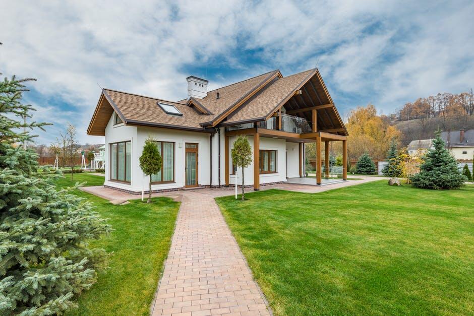 Why Landscaping Matters for Creating a Beautiful Home Exterior Look