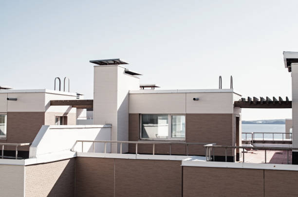 Flat roofing contractor